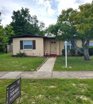 6298 Holiday Dr - Photo 1 of 1