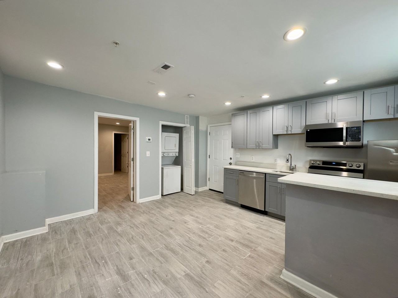 Newly Renovated Apartment Units in Downtown Baltimore! - Photo 2 of 44