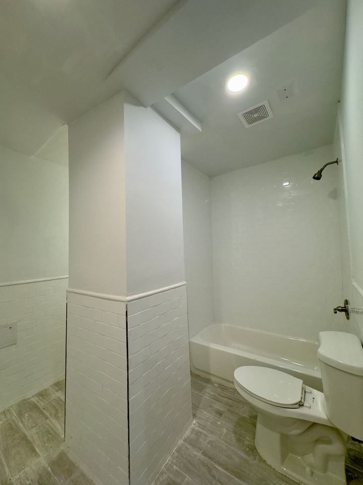 Newly Renovated Apartment Units in Downtown Baltimore! - Photo 6 of 44