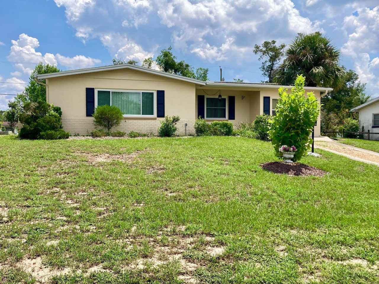 7 North Monroe Street - Photo 2 of 40