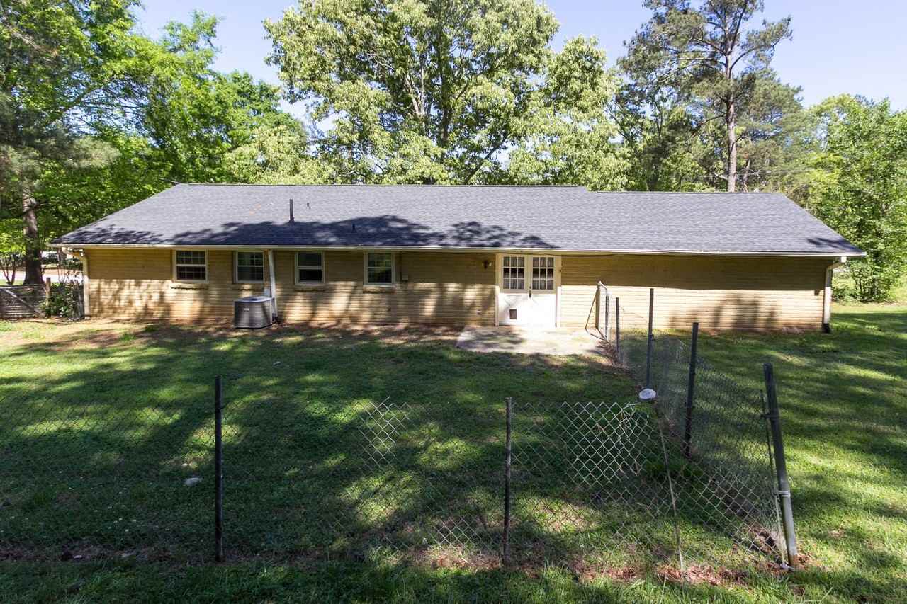 3720 Sunny Hill Dr - Photo 2 of 28
