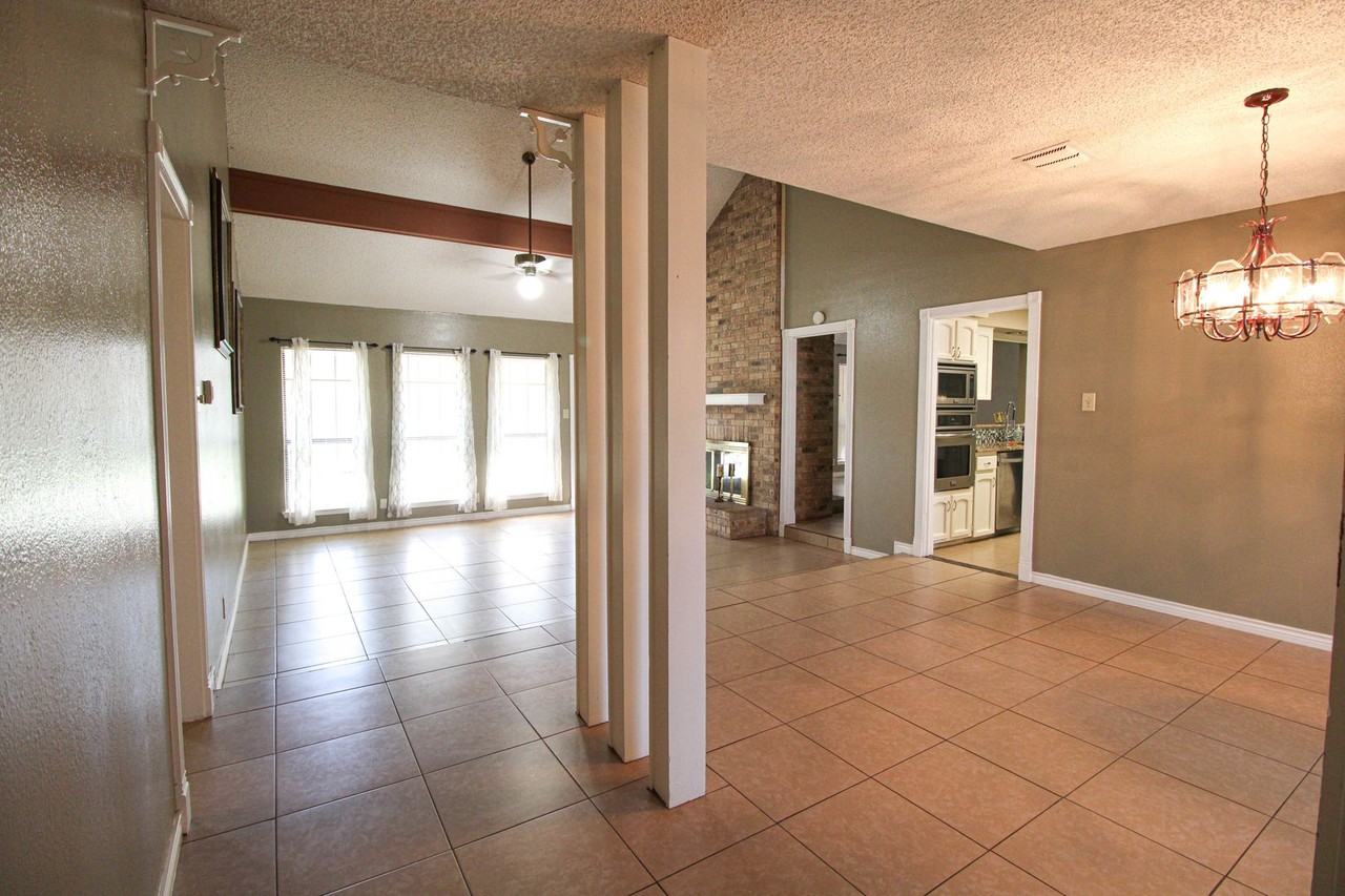 14614 Parksite Woods - Photo 3 of 50