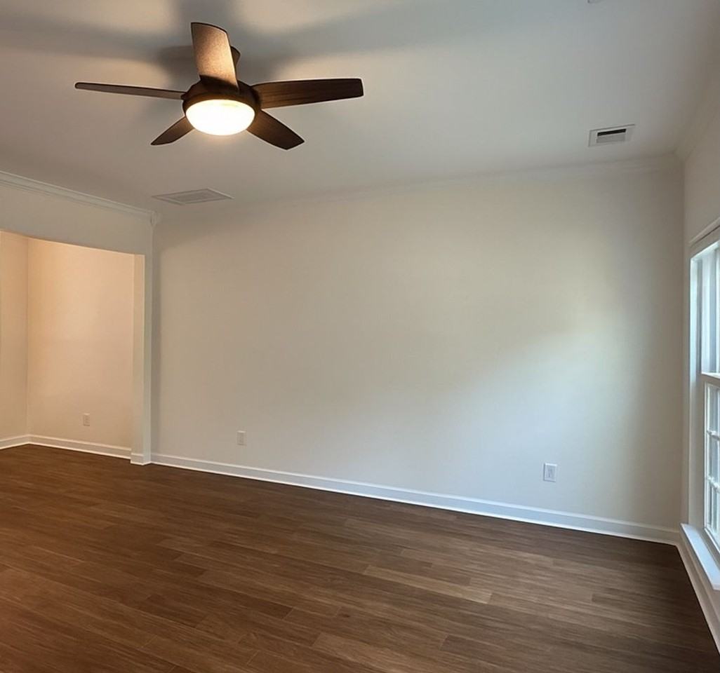 7635 Leveson Way - Photo 2 of 11