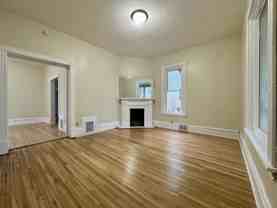 2824 Penn Ave N - Photo 1 of 1