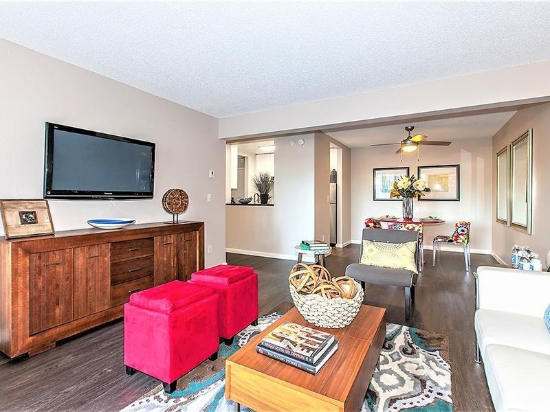 355 Kiely Blvd - Photo 5 of 50