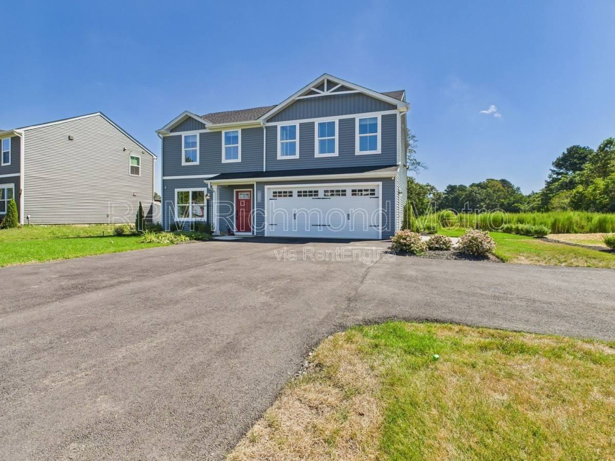 2943 Travis Ln - Photo 3 of 10