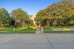 1713 Broadmoor Dr - Photo 1 of 1