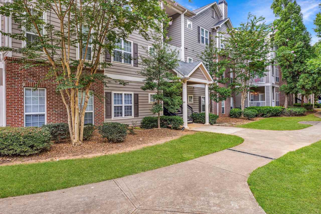 Village on the Green - Photo 7 of 12