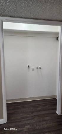 Valley Springs Apartments - Photo 4 of 15