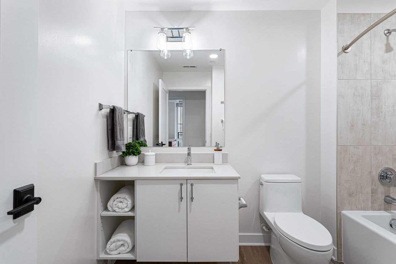 The Grayson - Photo 7 of 42