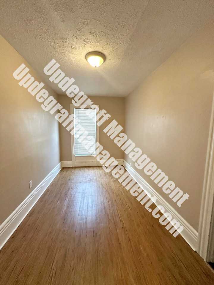 101 Hickory St #2 - Photo 7 of 10