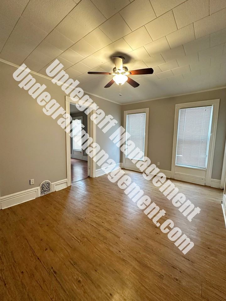 101 Hickory St #2 - Photo 3 of 10