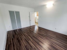17 Dynevor Rd #UPPER - Photo 1 of 1