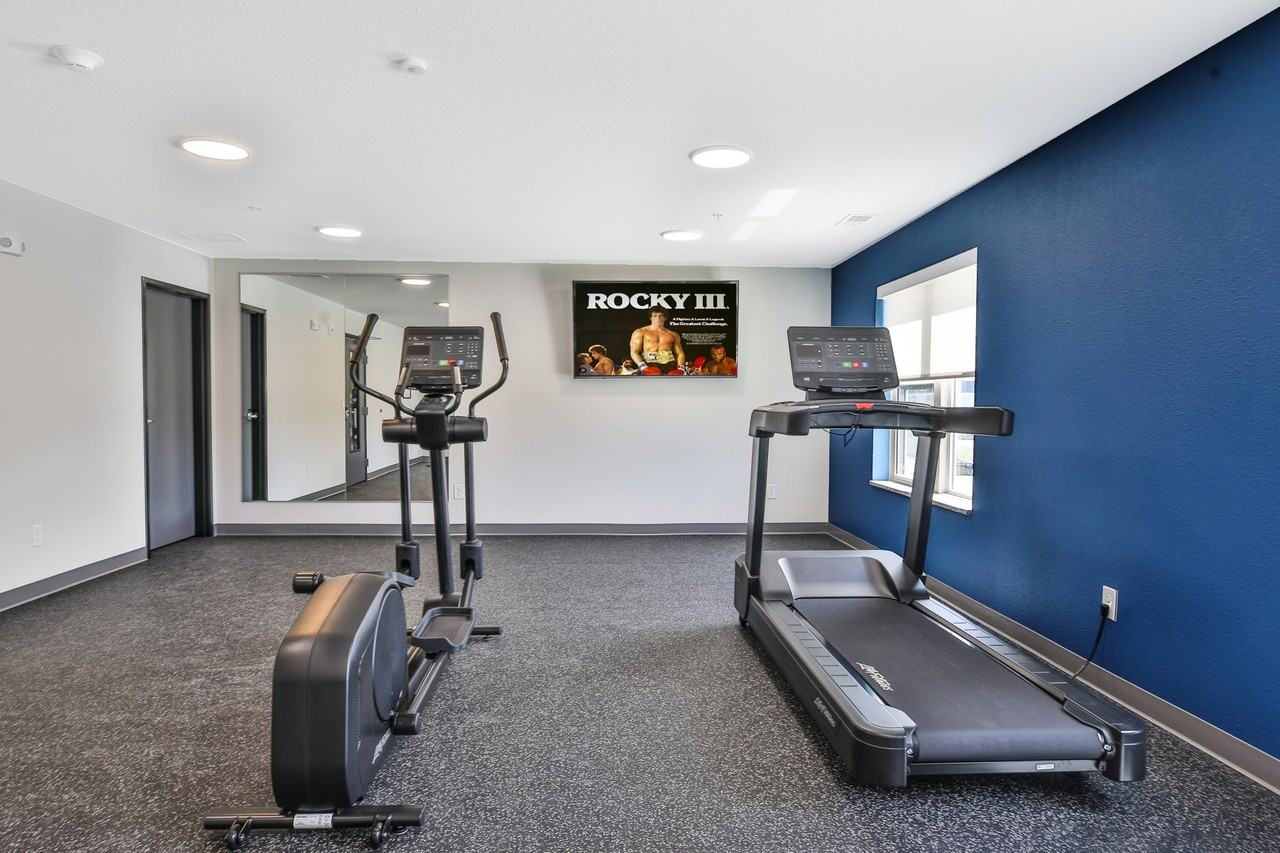 Edge Apartments - Photo 4 of 29