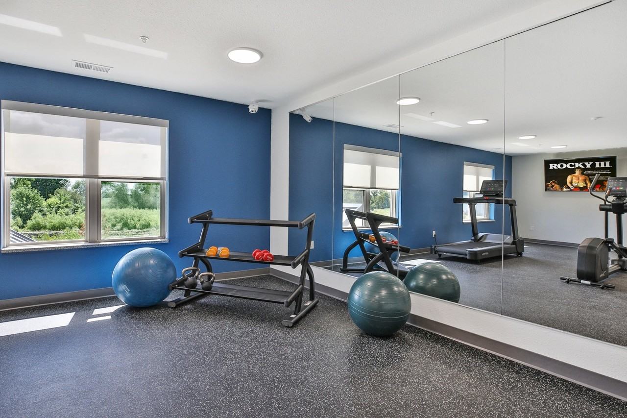 Edge Apartments - Photo 5 of 29