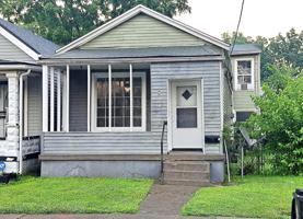 featured image of 2713 Rodman Street #2