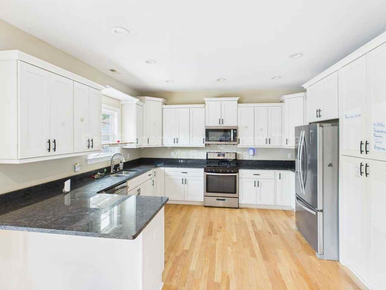 533 Old Point Ave - Photo 7 of 39