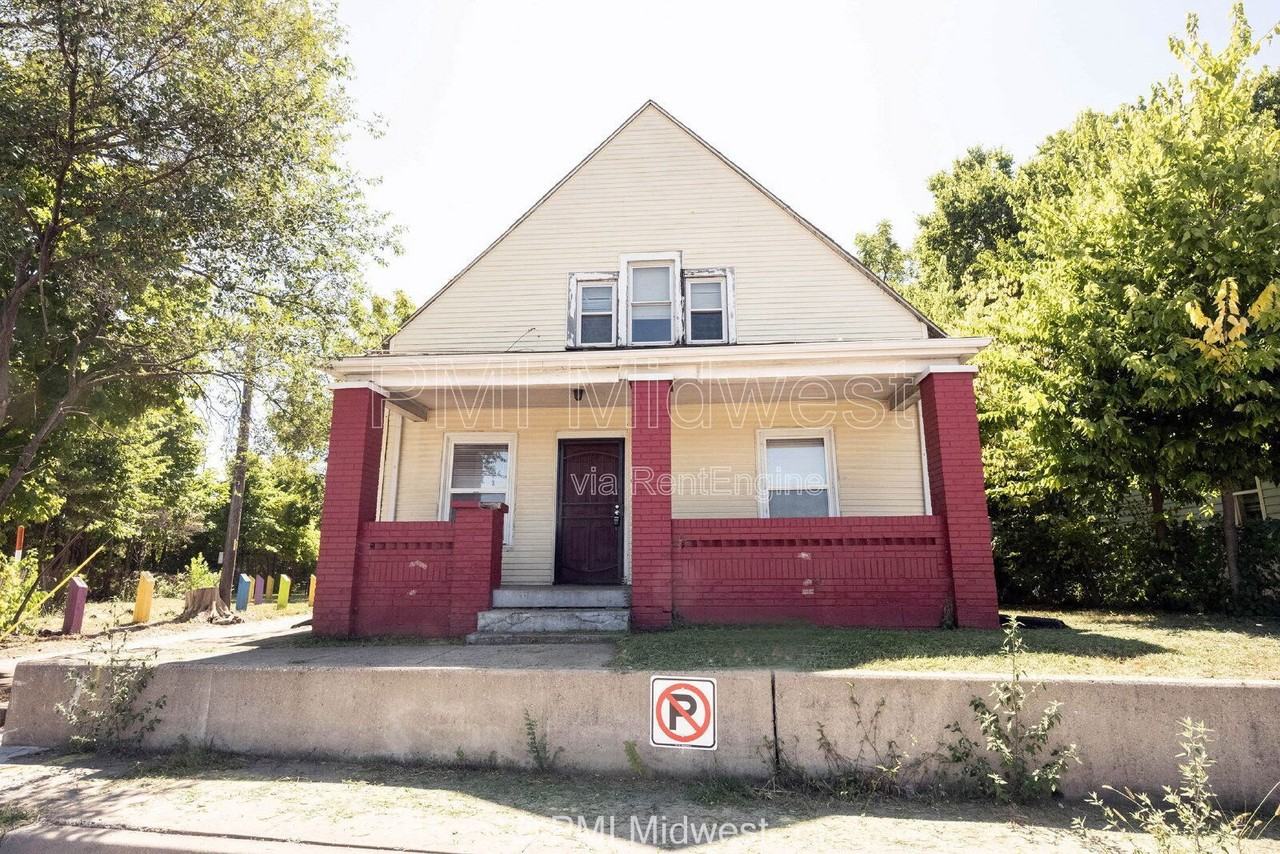 445 West 29th Street