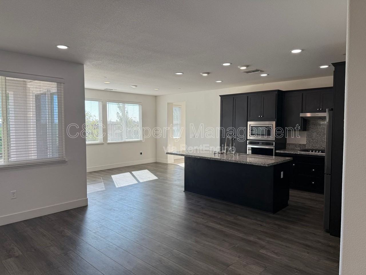 1510 S Barker St - Photo 6 of 18