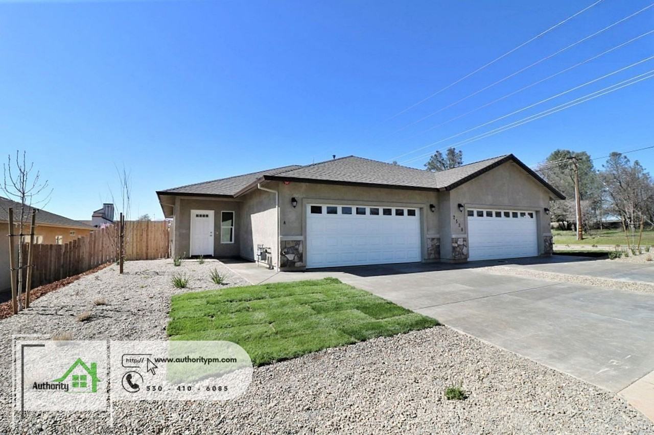 2530 Rainbow Ln #A - Photo 2 of 17