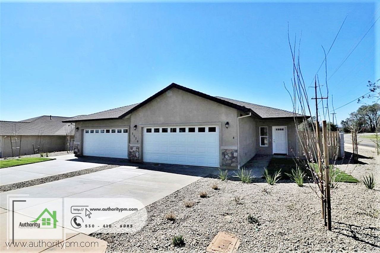 2530 Rainbow Ln #A - Photo 3 of 17