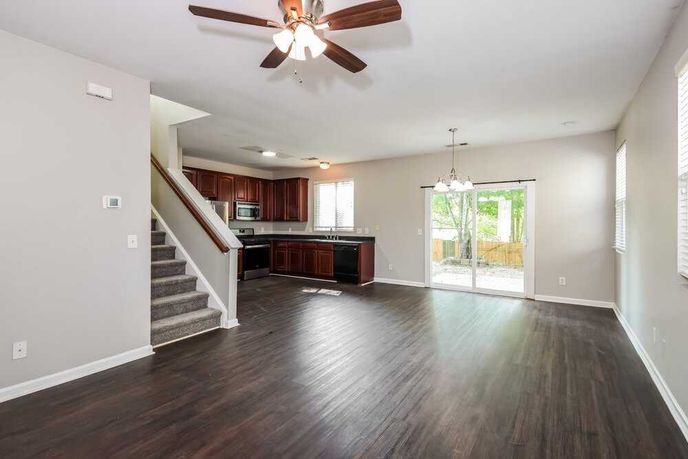 307 Kaley Dr - Photo 4 of 17