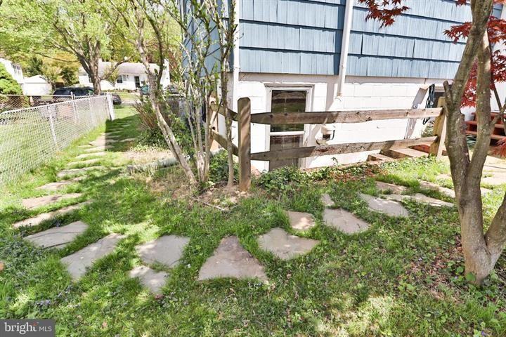 1009 Kennon Ct #A1 - Photo 4 of 50