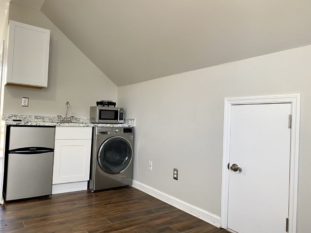 85 Pin Oak St - Photo 5 of 8