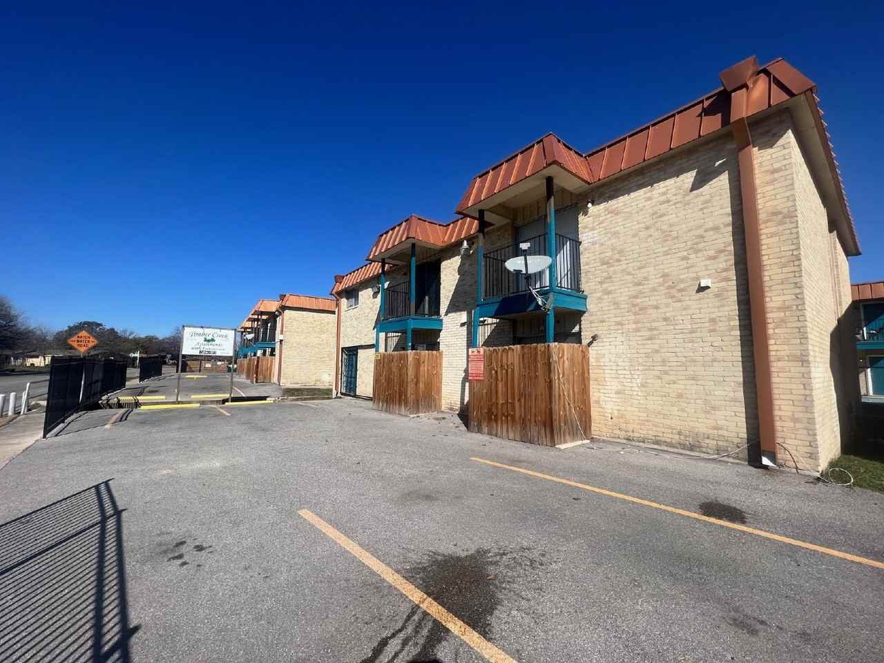 6929 Timbercreek Dr #202 - Photo 3 of 14