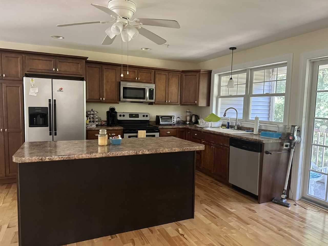 42 Walnut St #1 - Photo 5 of 36