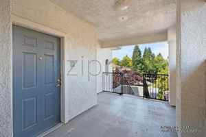 featured image of 701 Gibson Dr #1733