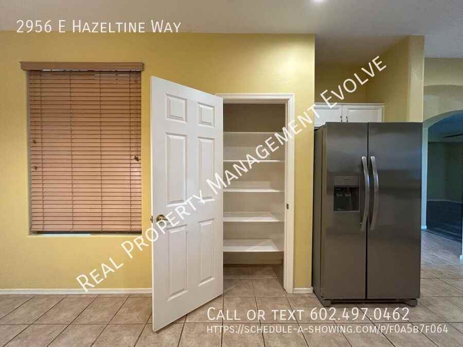 2956 Hazeltine Way - Photo 6 of 50