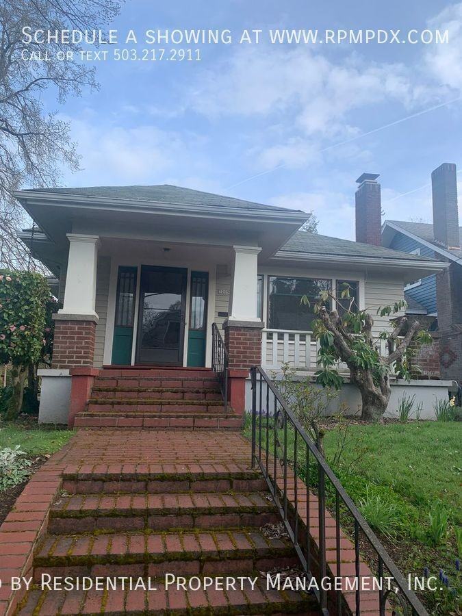 3205 Ne Everett St - Photo 2 of 38