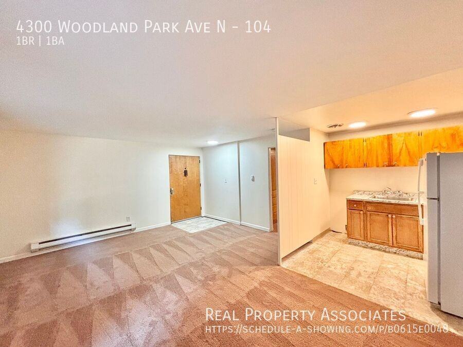 4300 Woodland Park Avenue North #104 - Photo 4 of 15