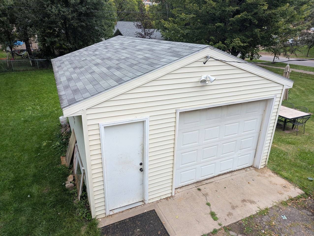 626 Nina Ave #NA - Photo 2 of 14