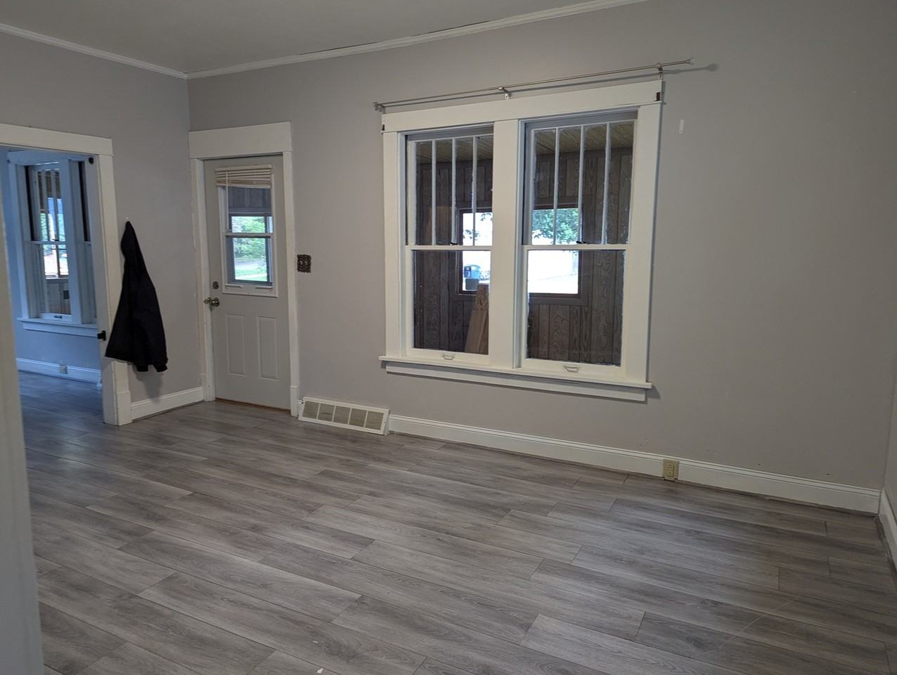 626 Nina Ave #NA - Photo 5 of 14