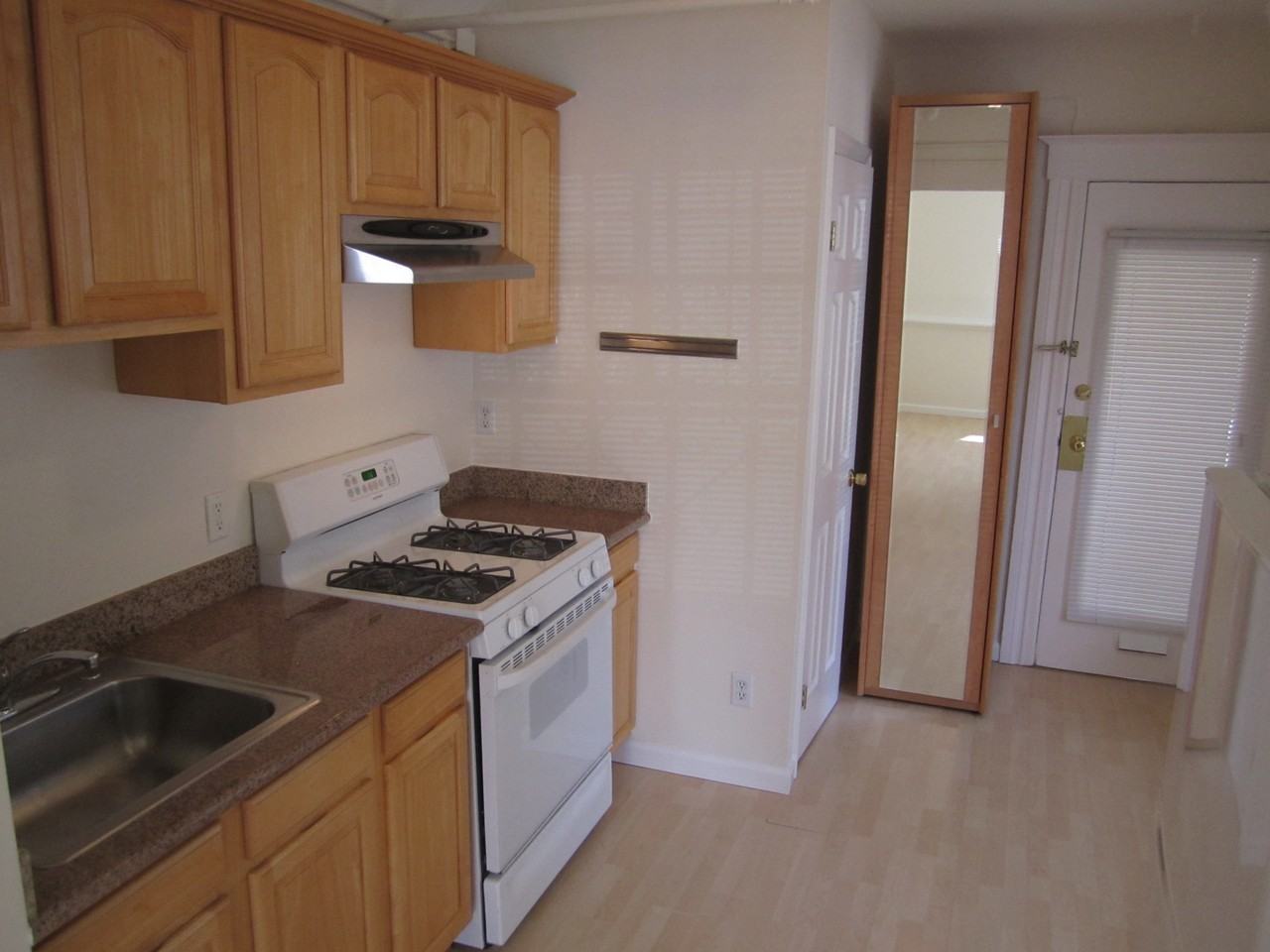 1198 Jackson Street #1198 - Photo 4 of 9