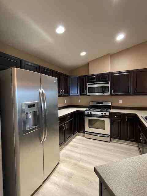 6100 S Clearview Loop - Photo 3 of 18