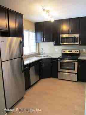 201 6th Street Units 1 - 10 - Photo 3 of 44