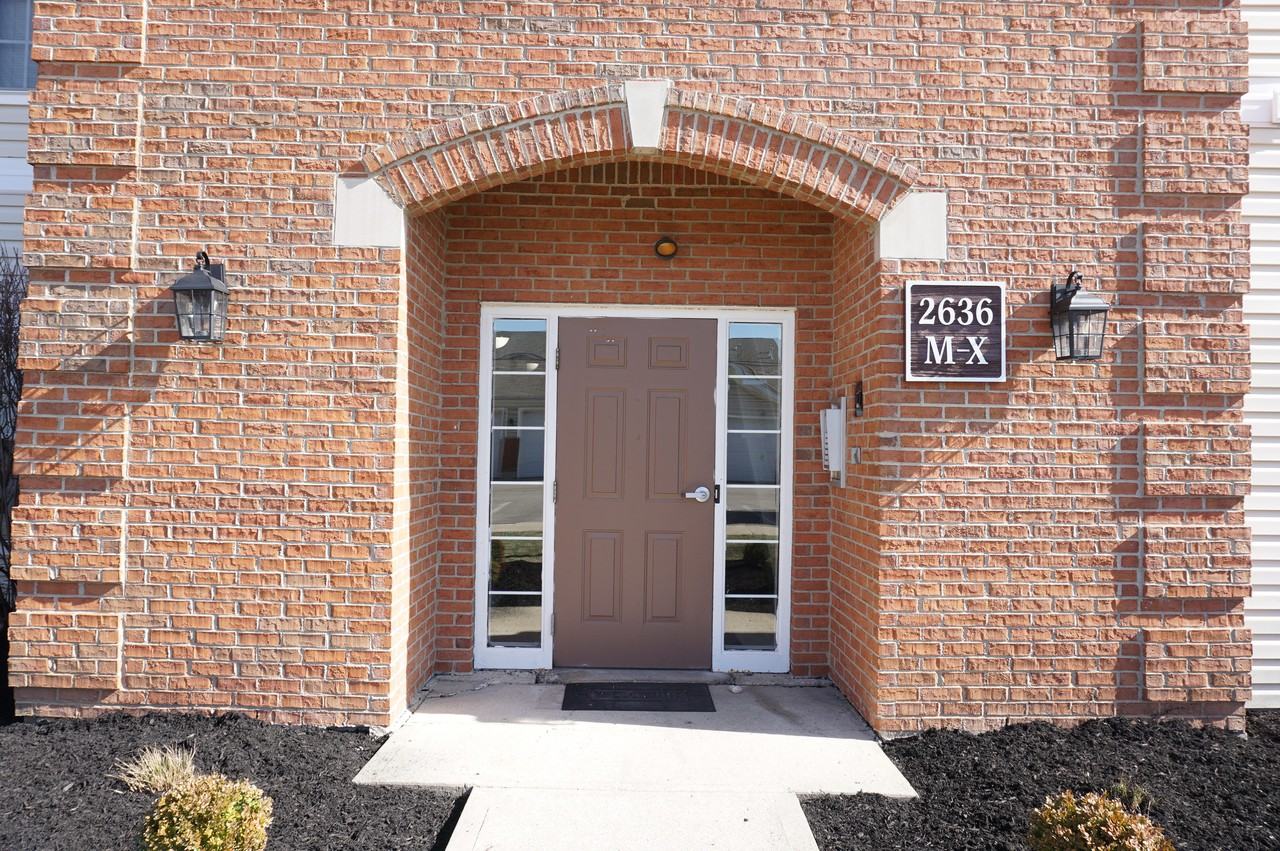 2636 Harding Ct #O - Photo 2 of 20