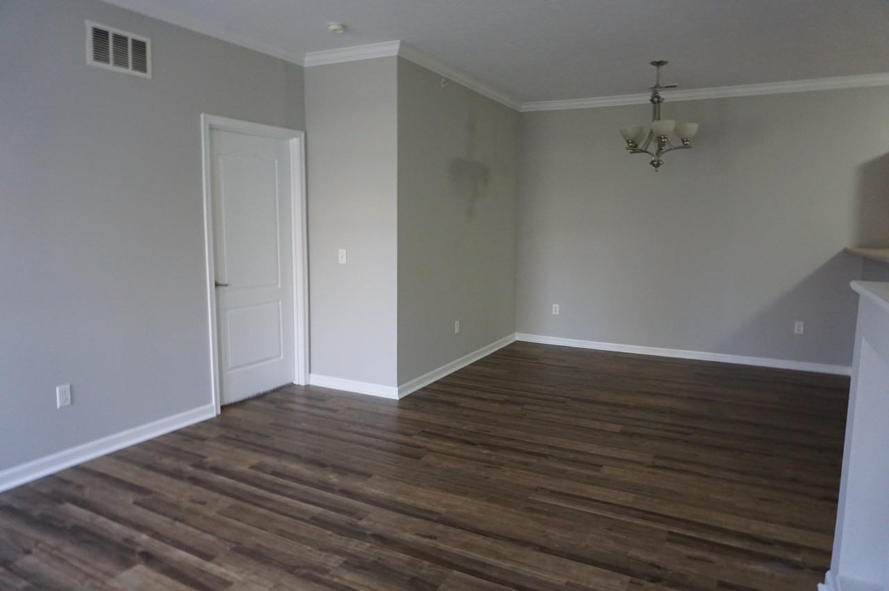 2636 Harding Ct #O - Photo 6 of 20