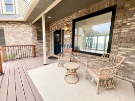 featured image of 15226 Akron St