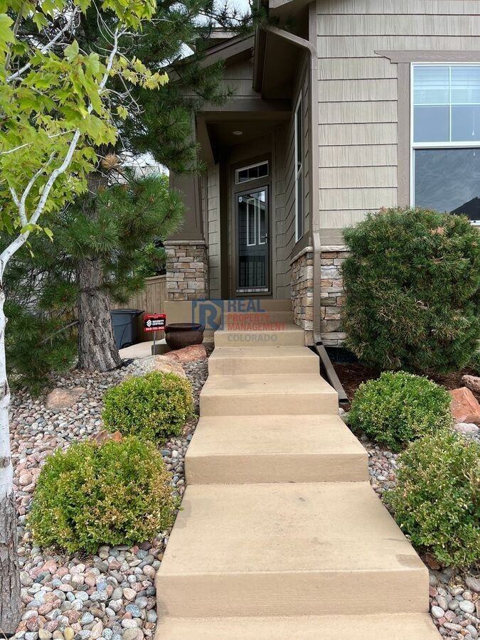 10828 Heatherton Cir - Photo 5 of 35