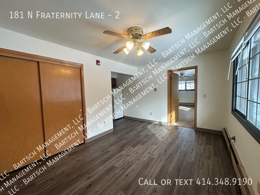 181 N Fraternity Ln #2 - Photo 5 of 50