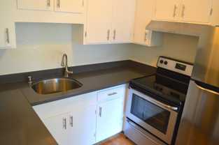 429 28th St #3 - Photo 1 of 1