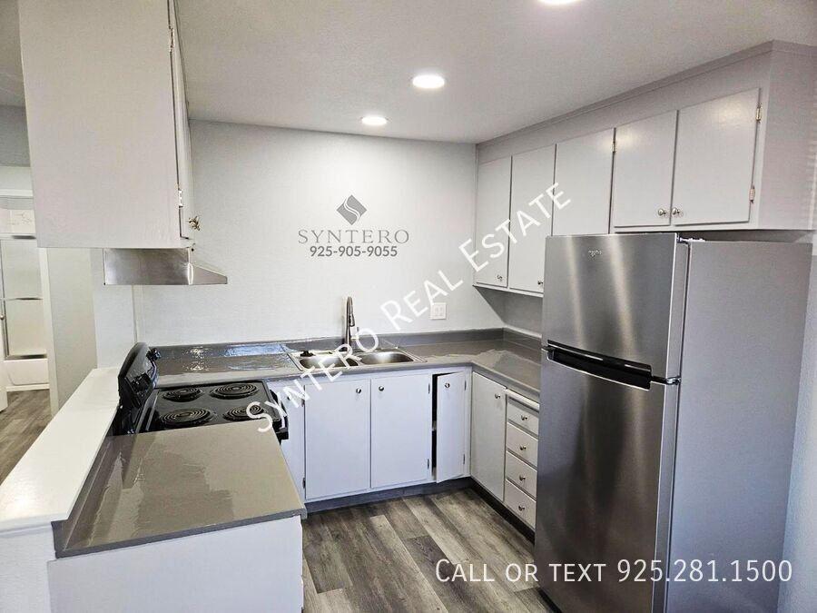 Glazier Ct #09 - Photo 3 of 10