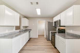 202 Woodley Rd - Photo 1 of 1