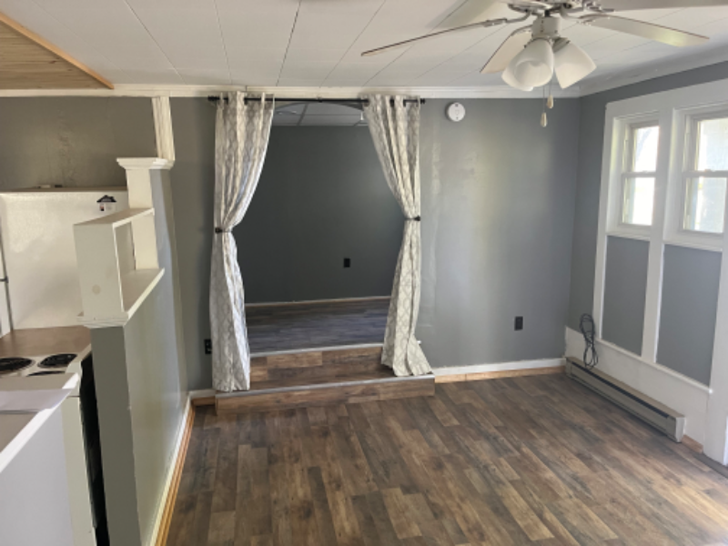 636 Enders Ave #1 - Photo 2 of 6