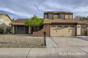 featured image of 5337 W Desert Hills Dr