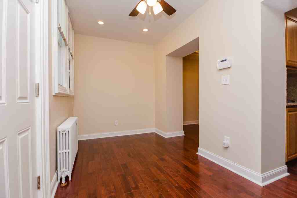 1317 West Virginia Avenue Northeast - Photo 4 of 21